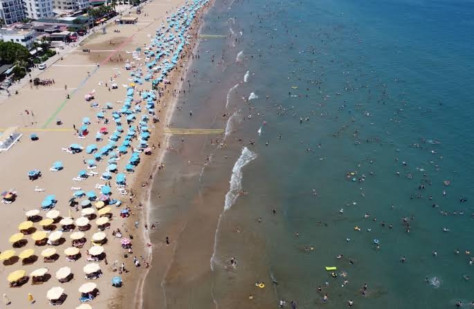 320 KİLOMETRE SAHİLİ OLAN MERSİN, TURİZMDE NEDEN HAK ETTİĞİ YERDE DEĞİL? MESİAD Başkanı Adnan Gündoğdu, Mersin’in sahip olduğu turizm potansiyeline rağmen