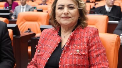 “Çukurova’da çiftçi bitti, sayın bakan; üretici can çekişiyor!” CHP Adana Milletvekili, TBMM Başkanlık Divanı Üyesi Dr. Müzeyyen Şevkin,